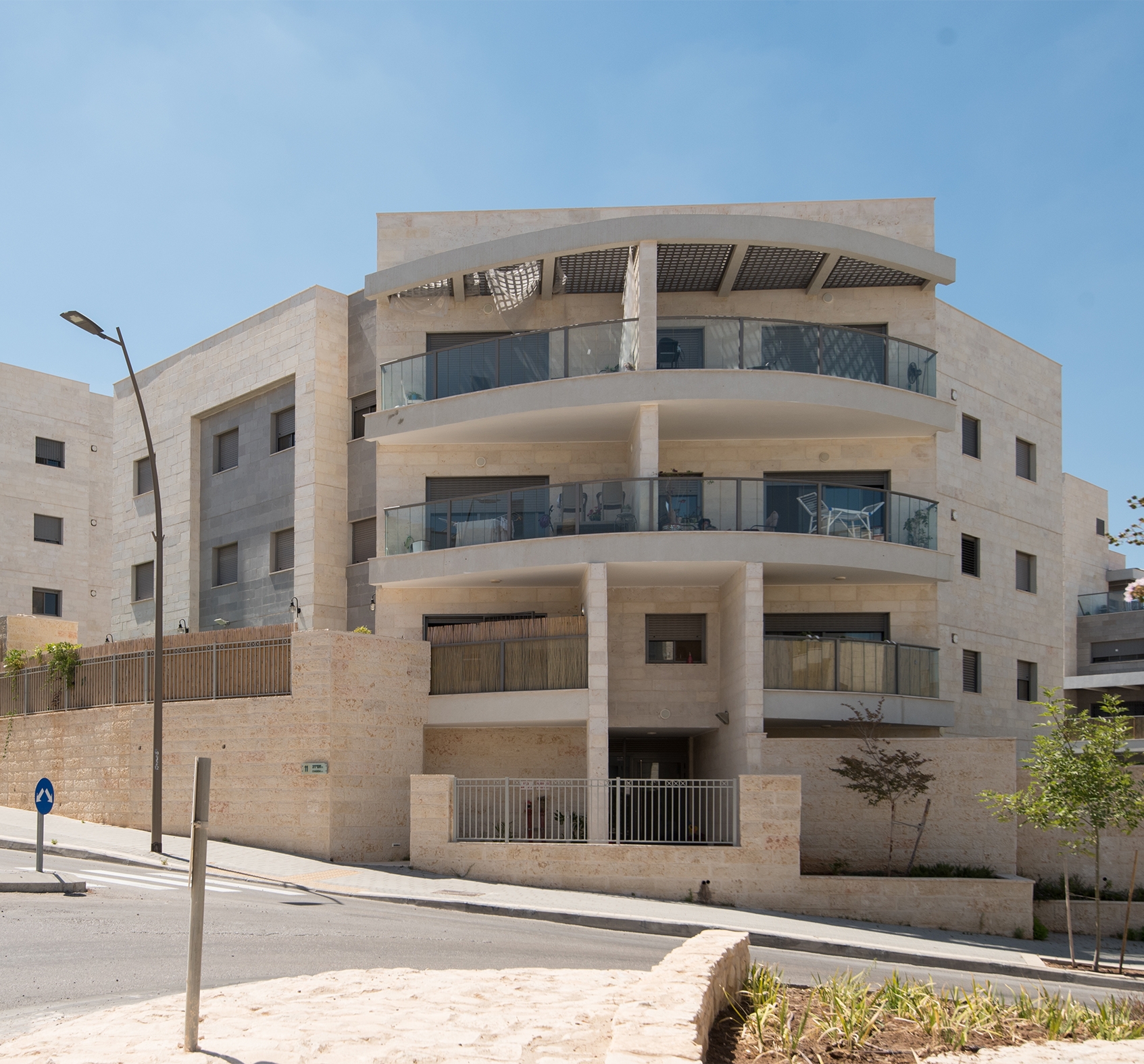 "גבעות מודיעין", מודיעין